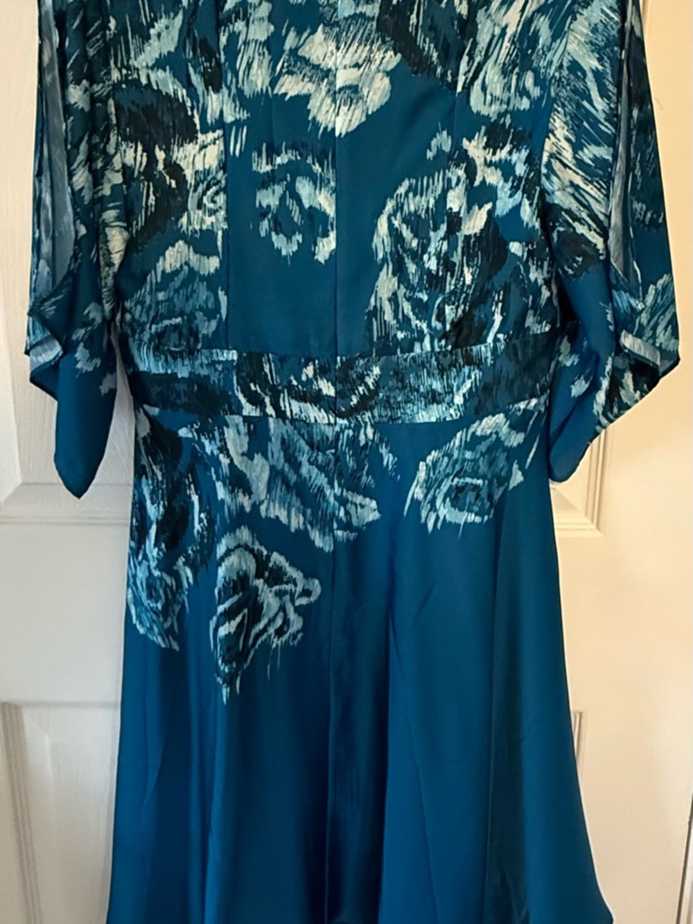 White House Black Market Teal & Ivory Floral Shift Dress
